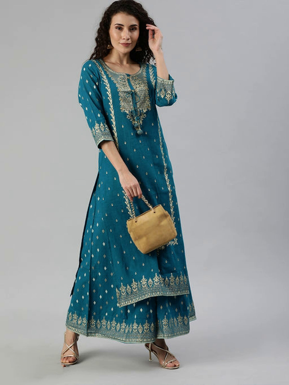 Pretty woman hot sale kurtis online