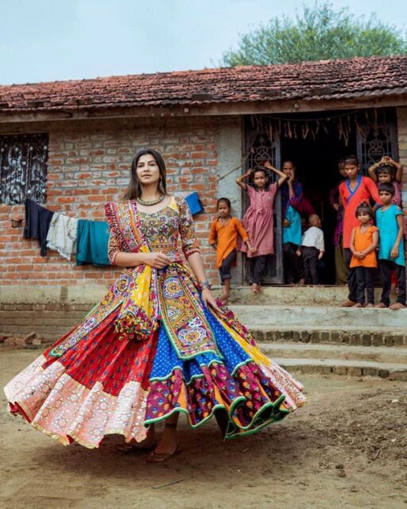 Buy Chaniya Choli for Garba, Garba Lehenga Women, Navratri Dress, Navratri  Lehenga, Navratri Ghagra Choli,navratri Chaniya Choli, Garba Lehenga Online  in India - Etsy